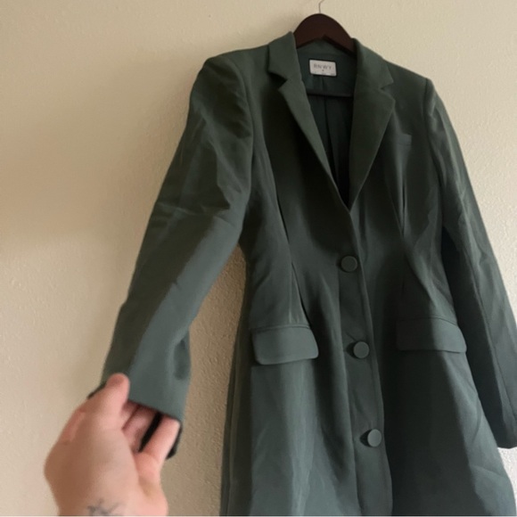 RNWY Mel Blazer Dress in Green Size Medium / US 6 - Picture 1 of 12
